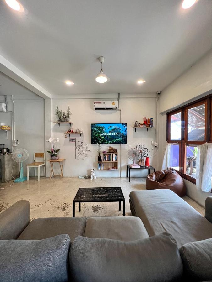 Together Backpackers Hostel Chiang Rai Ngoại thất bức ảnh