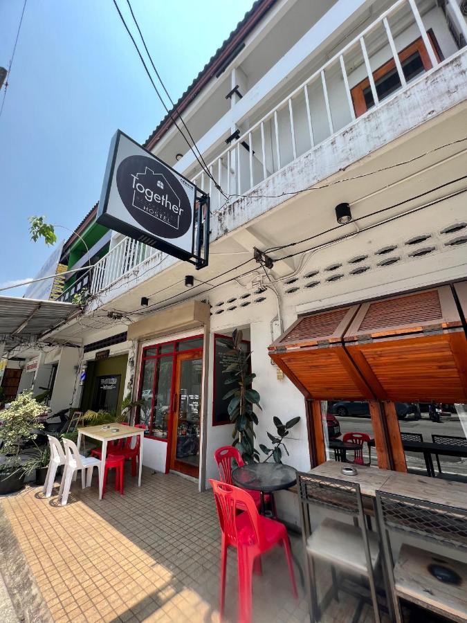 Together Backpackers Hostel Chiang Rai Ngoại thất bức ảnh