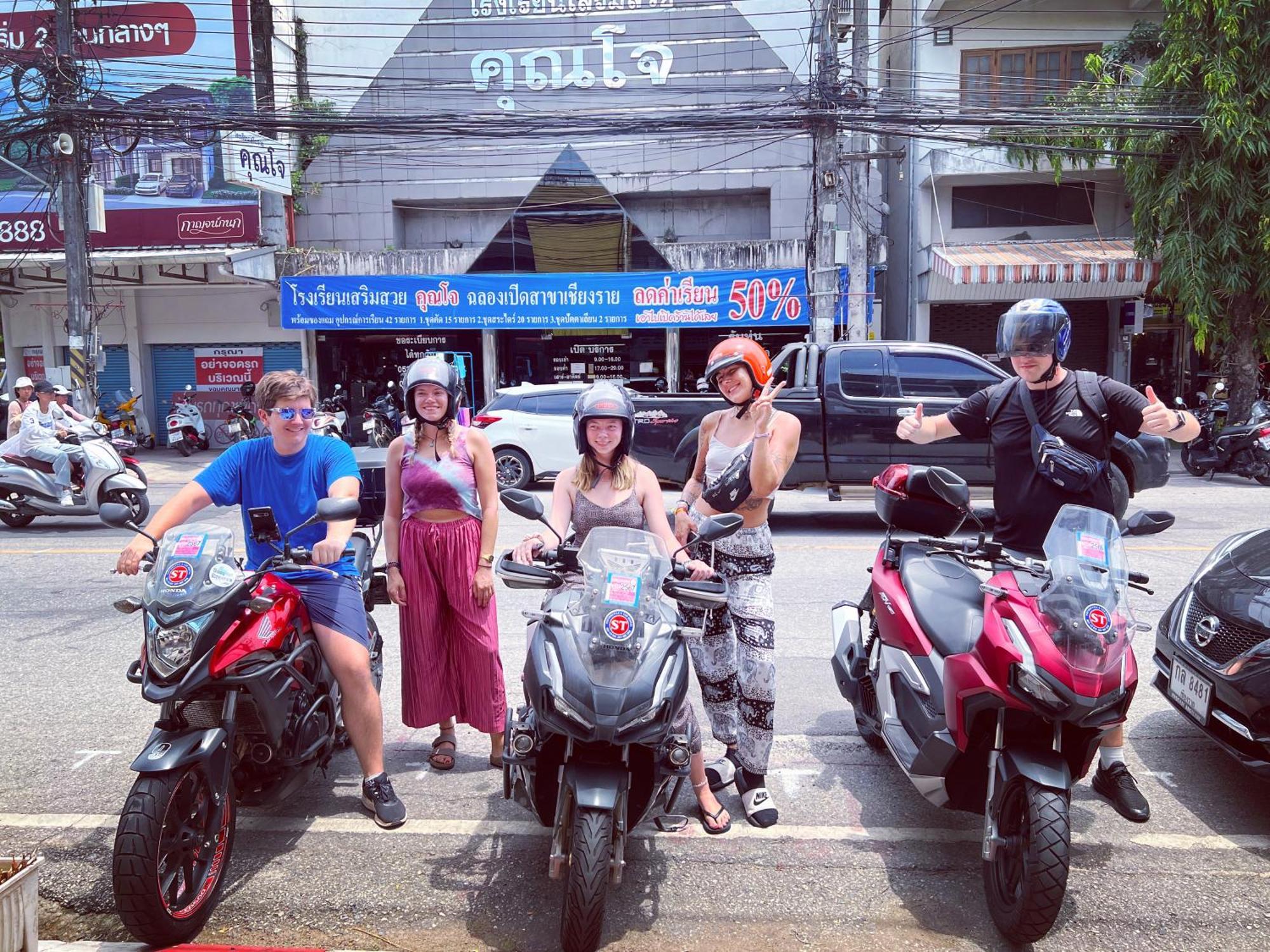 Together Backpackers Hostel Chiang Rai Ngoại thất bức ảnh